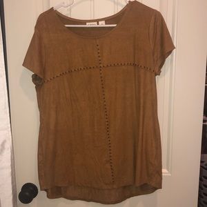 Chestnut blouse with studs